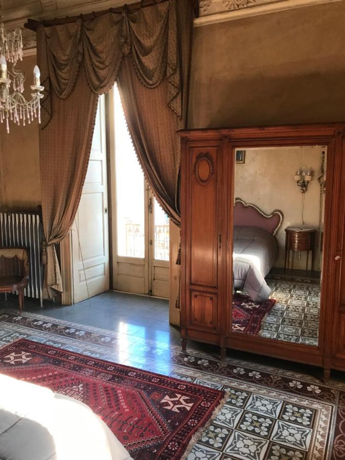 Bed and Breakfast Palazzo De Bellis Vitti Nella Citta Delle Grotte Castellana Grotte Exterior foto