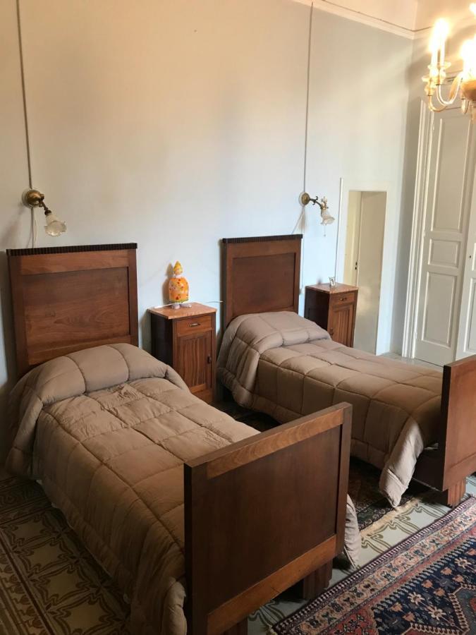 Bed and Breakfast Palazzo De Bellis Vitti Nella Citta Delle Grotte Castellana Grotte Exterior foto