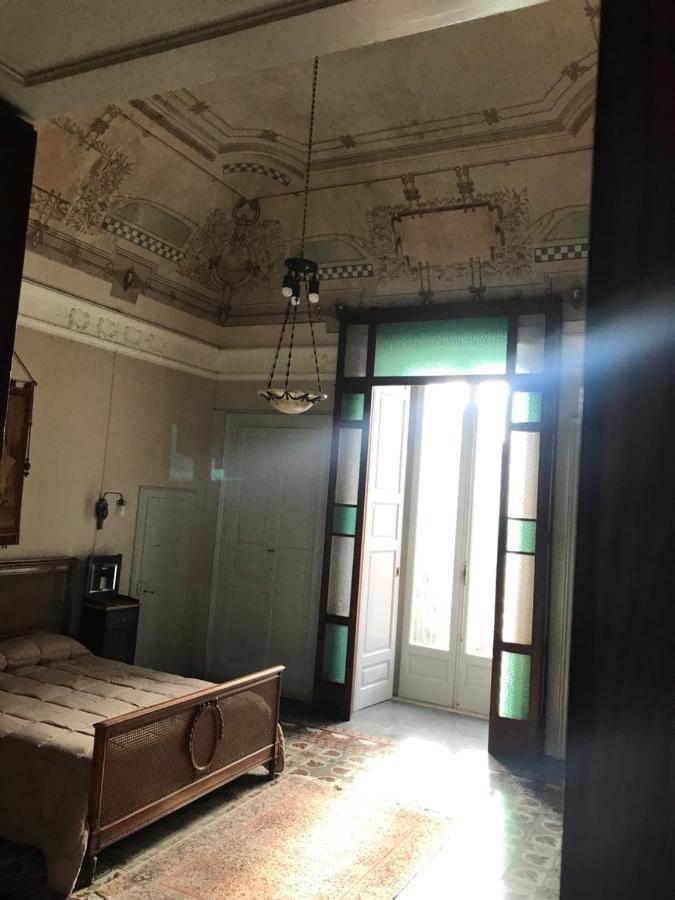 Bed and Breakfast Palazzo De Bellis Vitti Nella Citta Delle Grotte Castellana Grotte Exterior foto